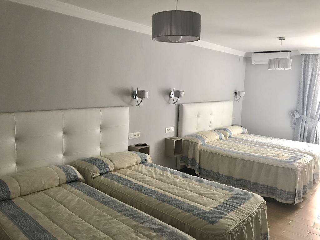 Hostal Plaza Damasco Almuñécar Exteriér fotografie