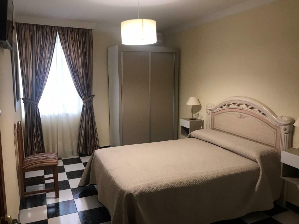 Hostal Plaza Damasco Almuñécar Exteriér fotografie