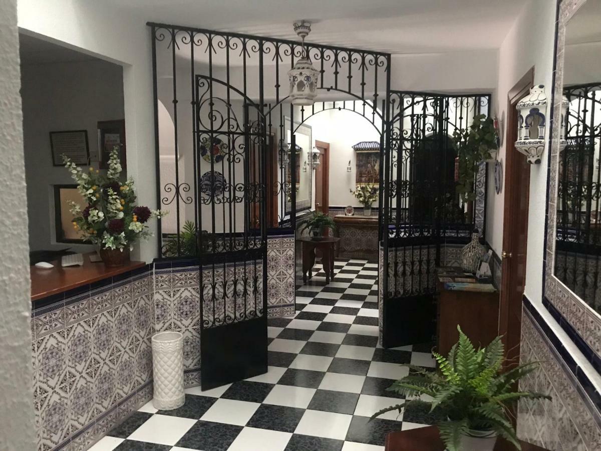 Hostal Plaza Damasco Almuñécar Exteriér fotografie